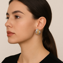 Load image into Gallery viewer, Prague Earrings